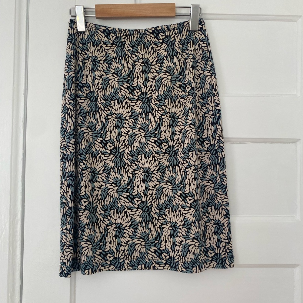 BCBG elastic waist patterned midi skirt